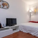 Ihost Flat - Valmalenco Centro Apartamento
