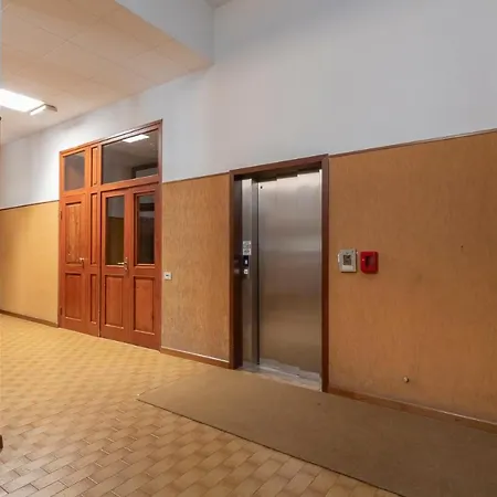 Ihost Flat - Valmalenco Centro Apartamento