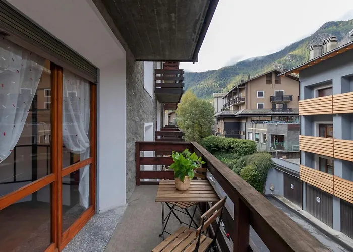 Ihost Flat - Valmalenco Centro *