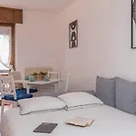 Ihost Flat - Valmalenco Centro Apartament *